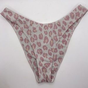 Jamba swim. small. White/ pink.
